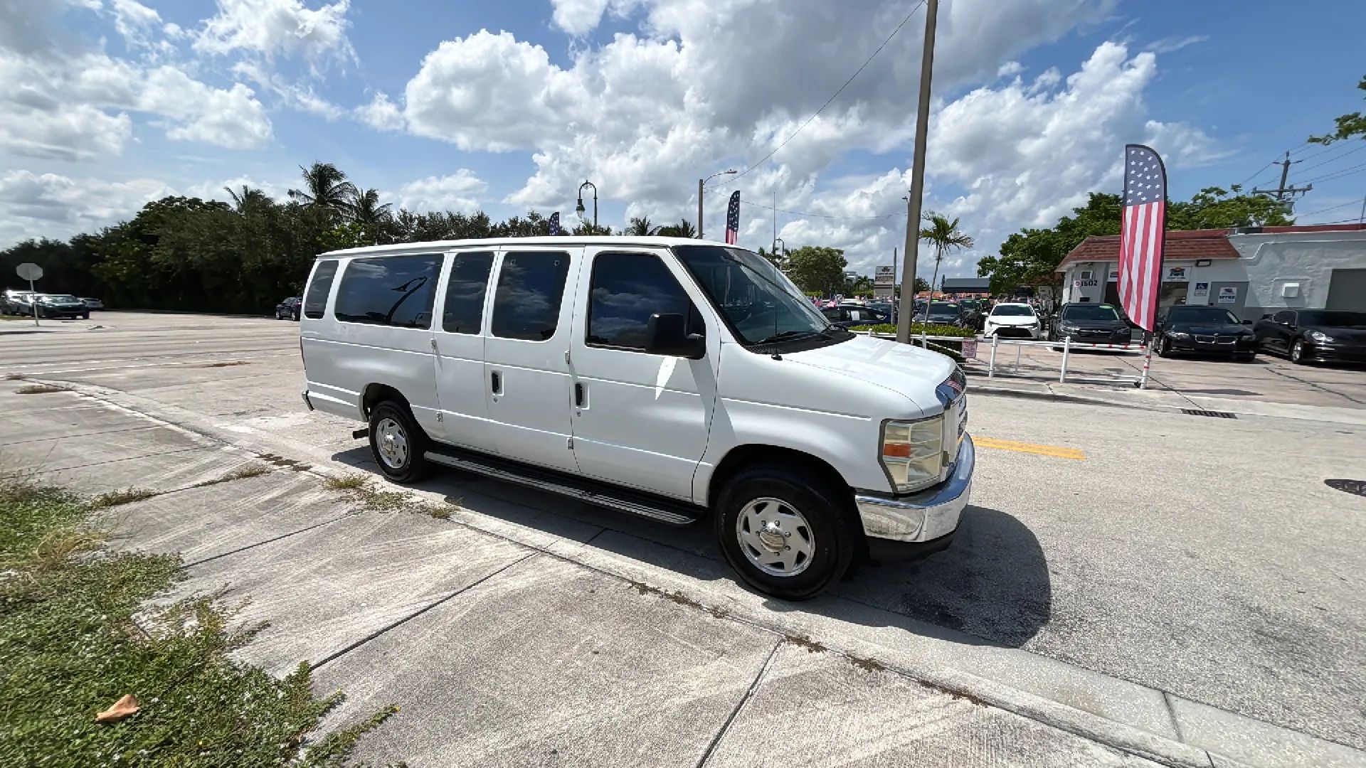 ford e-series econoline wagon 2008 1FBSS31L28DA45009 image ford e-series econoline wagon 2008 1FBSS31L28DA45009 image